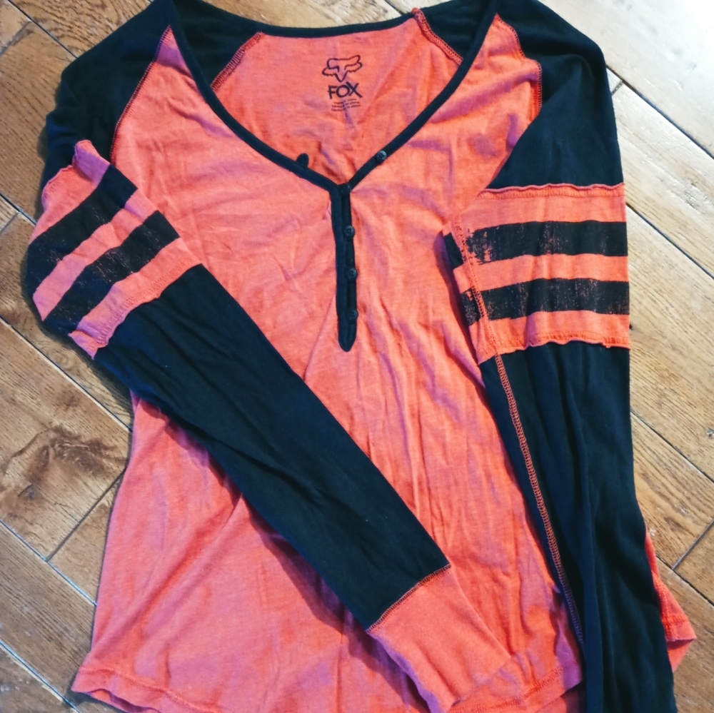 Long sleeve fox shirt